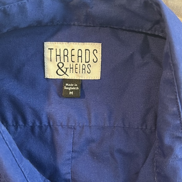 Dark royal / bright navy button-up - Picture 2 of 4